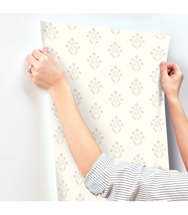 3125-72348 - Kova Yellow Floral Crest Wallpaper-Kinfolk