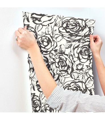 4135-72707 - Nelda Black Rose Wallpaper-Whimsy