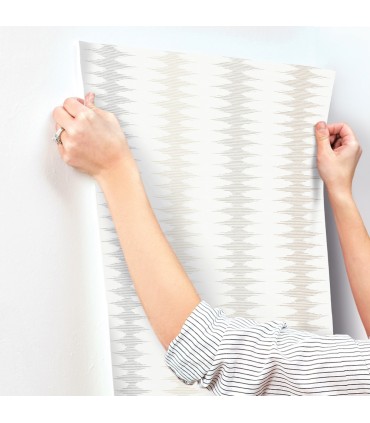 MT5642 - Woven Desert Sand and Fog Wallpaper-Montecito by York