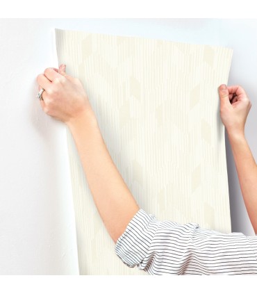 MI10525 - Birch White Woven Grasscloth Wallpaperr-Missoni 5 by York