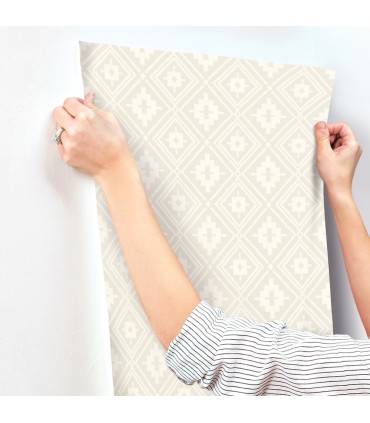 4142-72661 - Camp Blanket Cream Wallpaper-Chesapeake