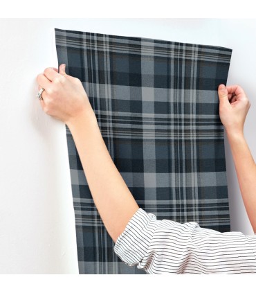 4142-72635 - Dutton Plaid Indigo Wallpaper-Chesapeake
