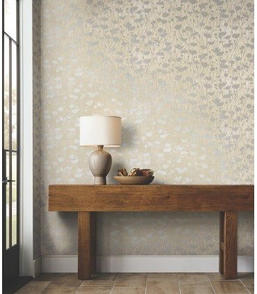 ZA8067 - Shimmering Poppies Cream & Silver Wallpaper-Tea Garden 2