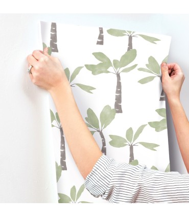 ZM2839 - Painted Oasis Leaf Green Wallpaper-Artisan Studio